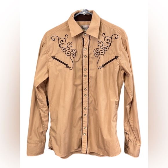 Ace of Diamonds Shirt - Picture 1 of 5